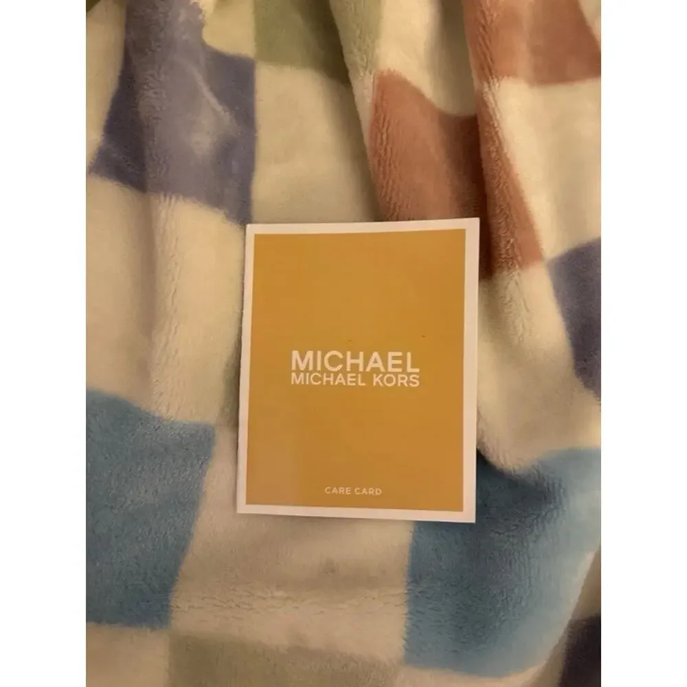 Michael Kors Signature Monogram Large Zip Tote Beige Brown Shoulder Strap Gold